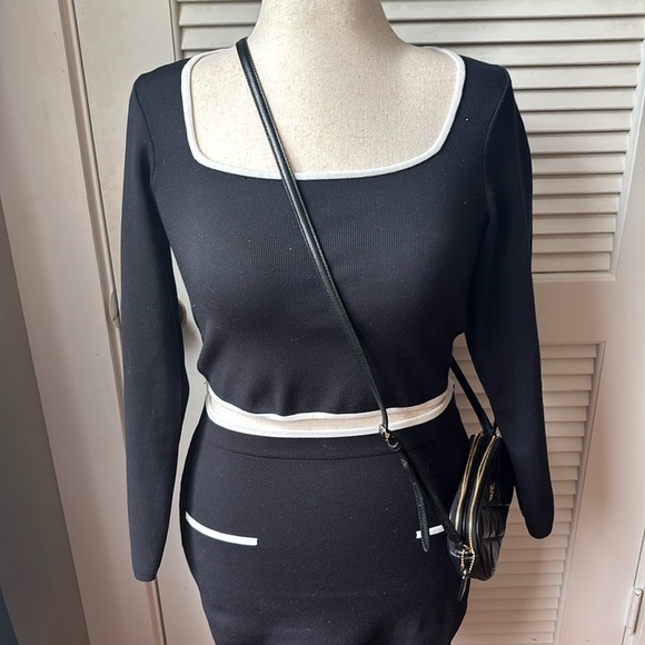 Sincerely Jules size medium 2 piece set - Picture 2 of 5